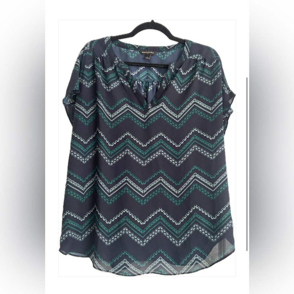 Banana Republic Navy Green Chevron Stripe Cap Sleeve Popover Blouse